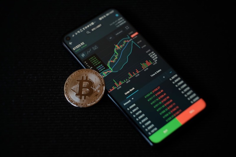 Bitcoin Mixer vs Monero Conversion: Navigating Privacy and Security in the Cryptocurrency Landscape